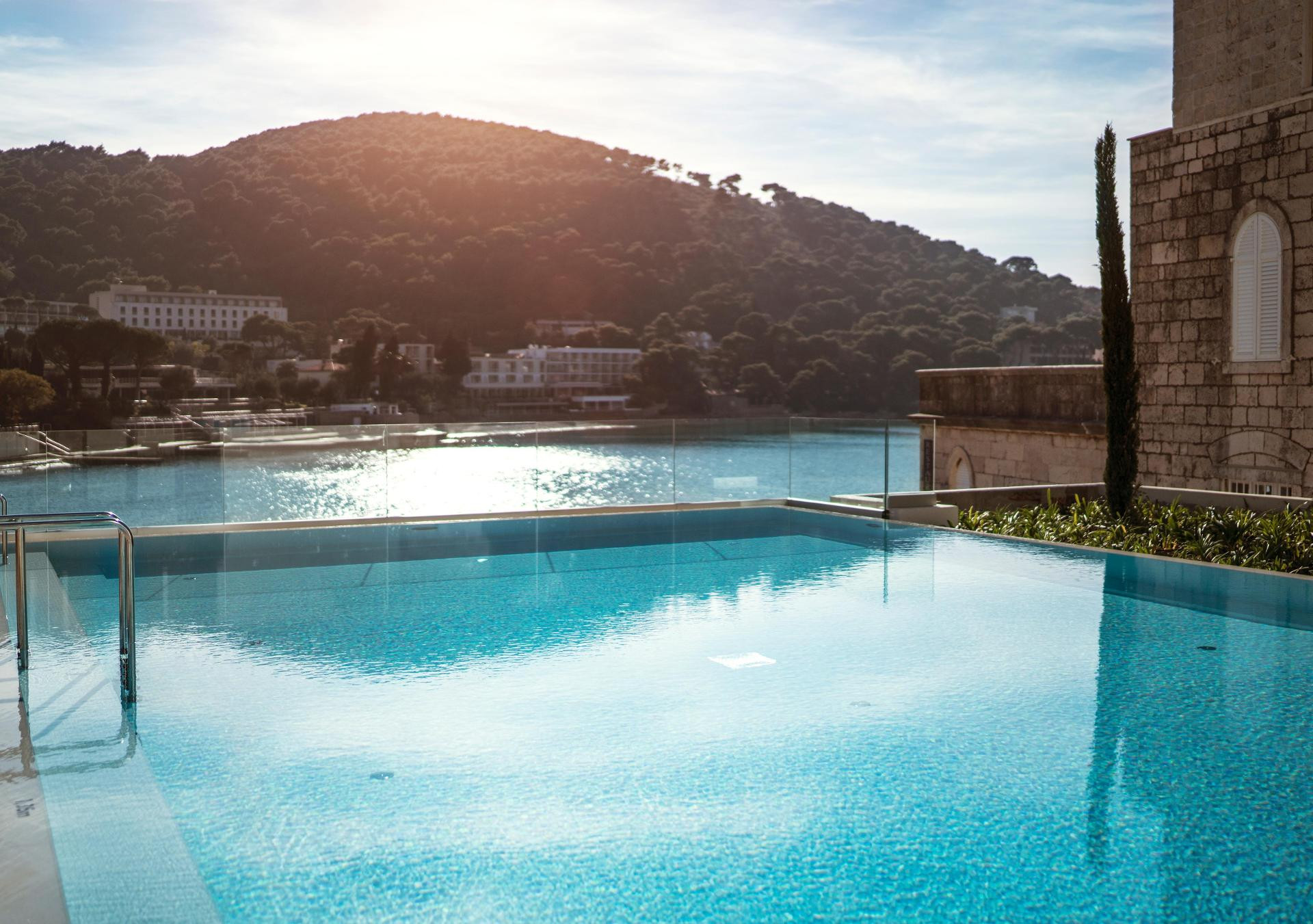Vista Piscina Hotel Kompas