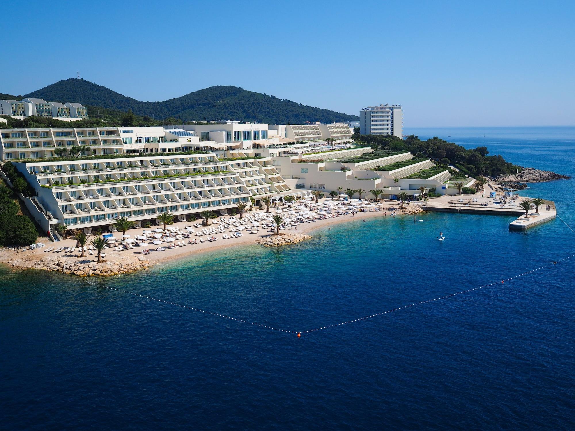 Vista Exterior President Hotel, Valamar Collection