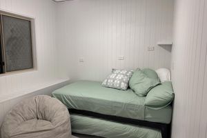 Alquiler Vacacional - The Lakes Resort Private Apartment 2 bedroom modern with pools and tennis court