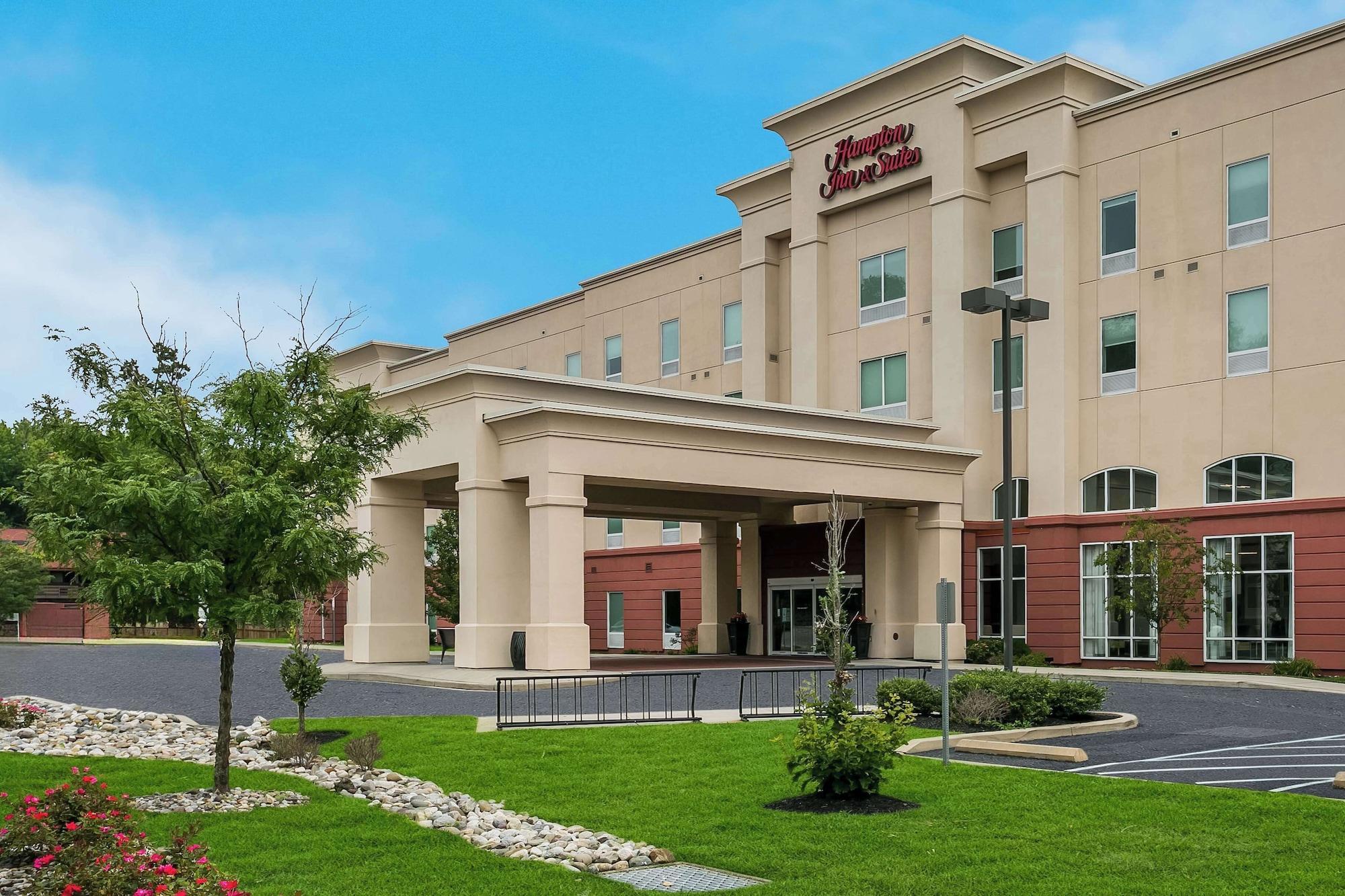 Vista Exterior Hampton Inn & Suites Wilmington Christiana