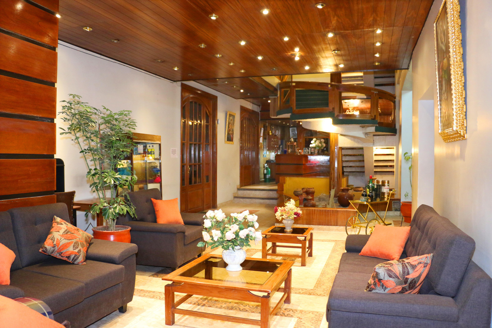 Vista Lobby Francis Puno Hotel