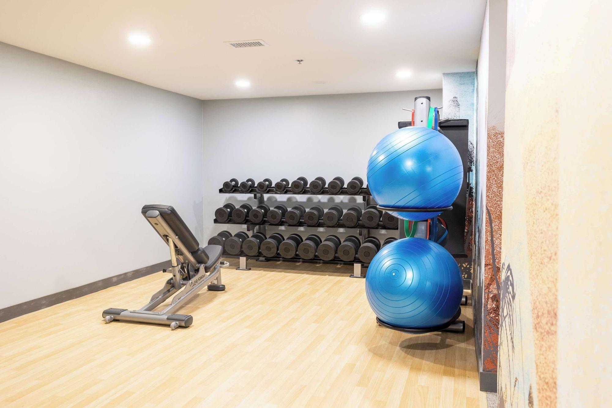 Gimnasio DoubleTree by Hilton Austin, MN