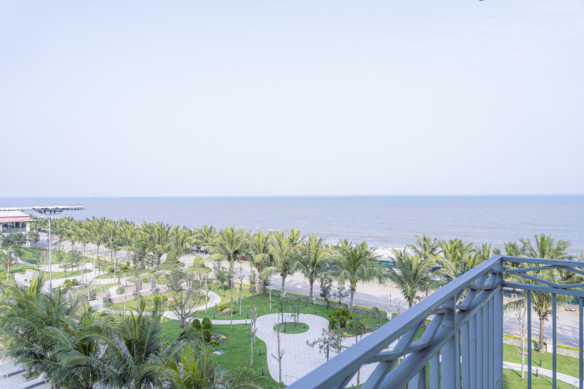 Playa Paracel Resort Hai Tien