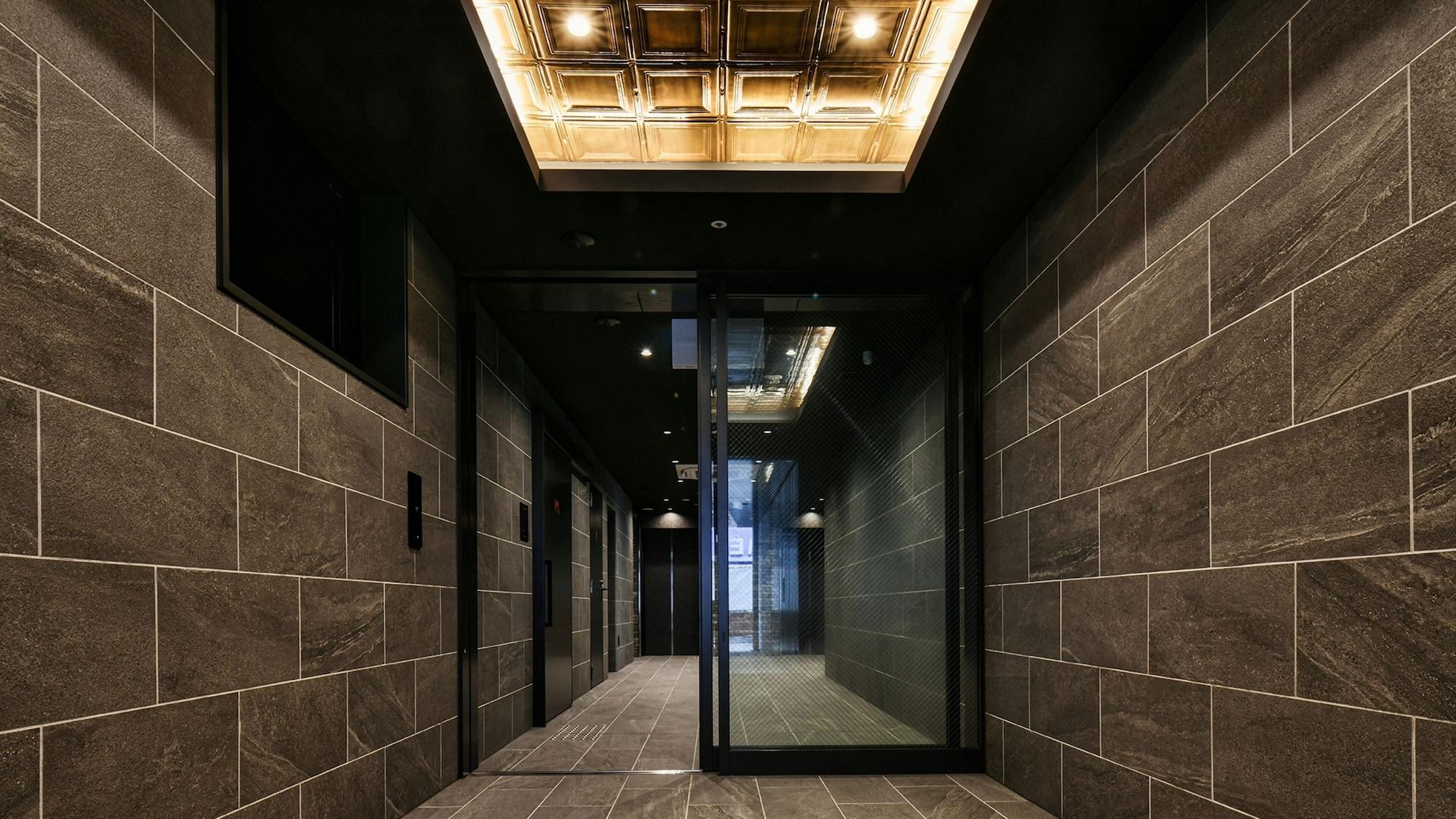 Vista Exterior Vessel Inn Namba