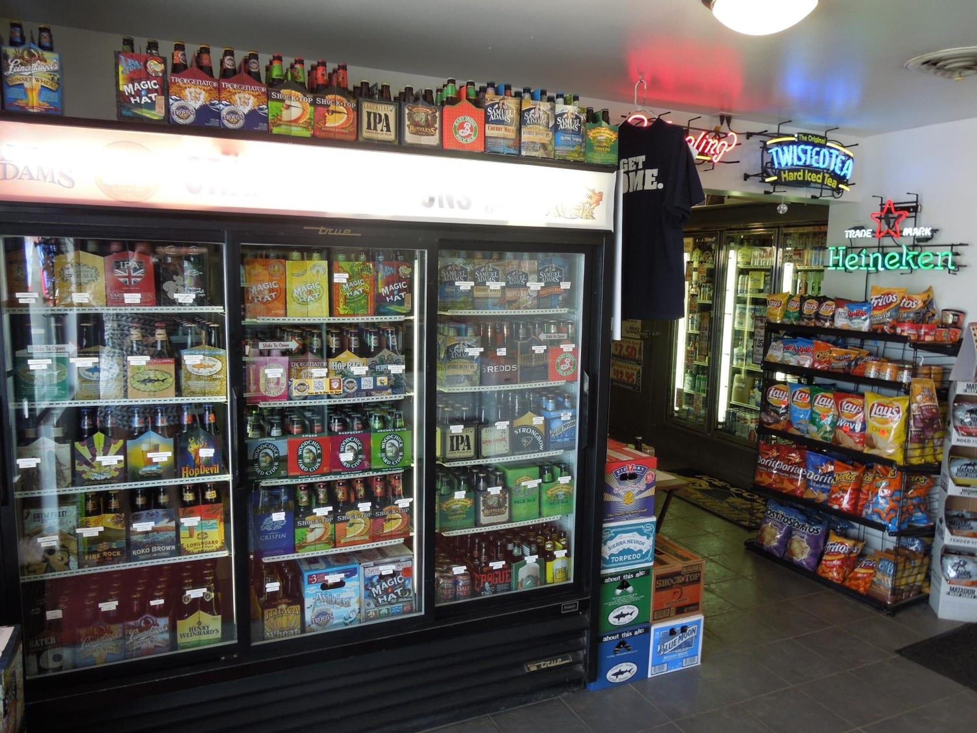Instalaciones Recreativas Nittany Budget Motel