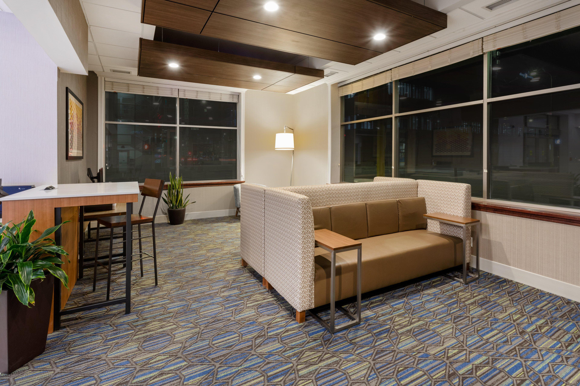 Vista Exterior Holiday Inn Express Hotel & Suites Downtown Minneapolis by IHG
