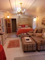 Alquiler Vacacional - SWEET CABIN IN NATIONAL FOREST, PRIVATE HOT TUB, QUEEN BED, BEAUTIFUL LANDSCAPE.