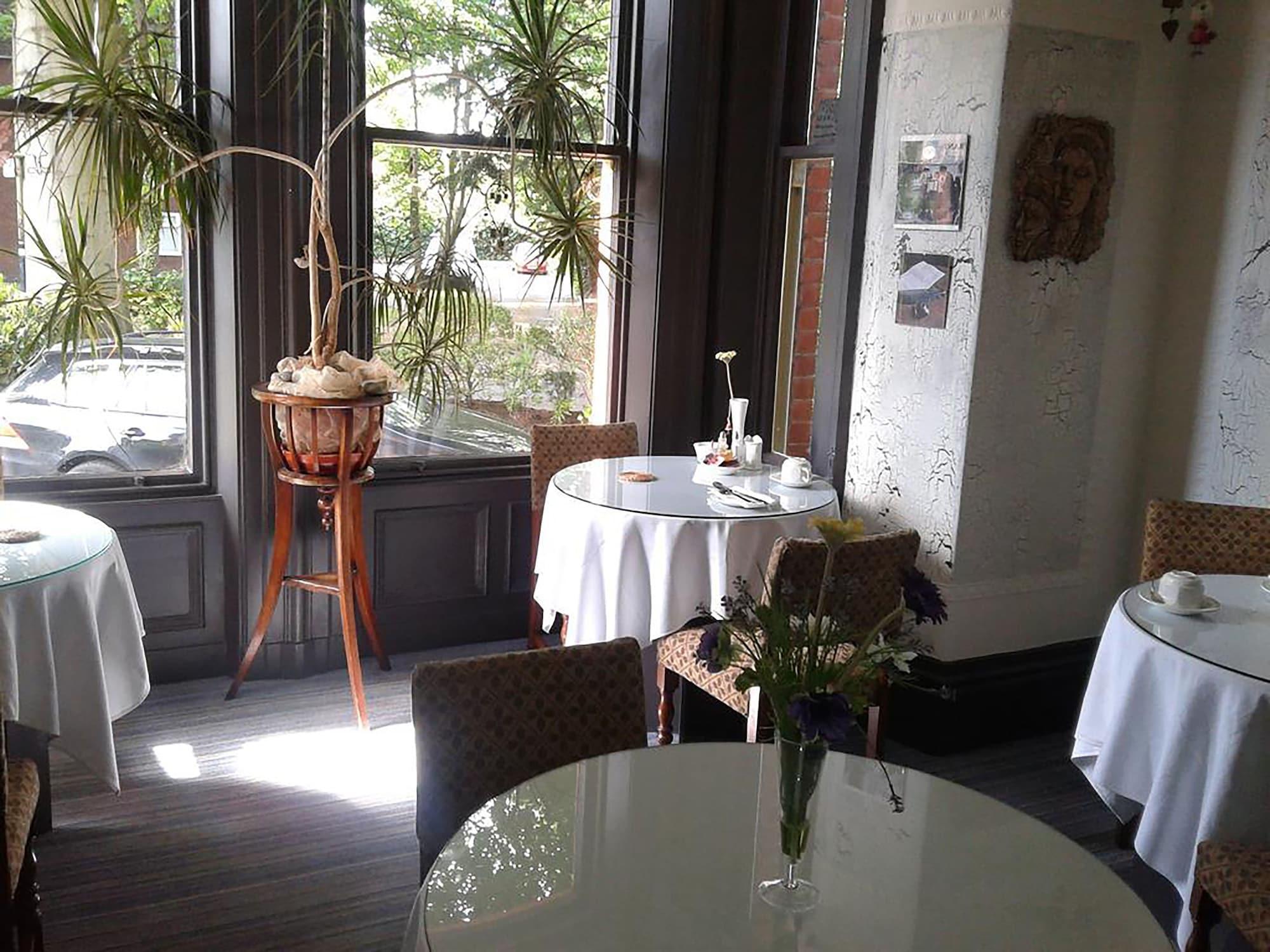 Restaurant Cornerstones Guest House