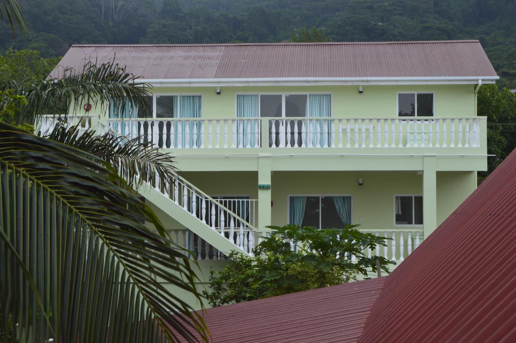 Vista Exterior Chez Payet Guesthouse