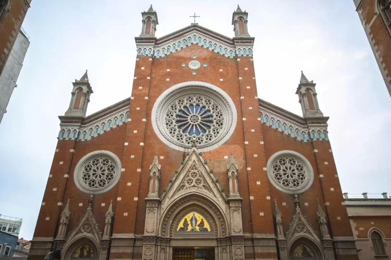 Vista Exterior Hotel Monopol