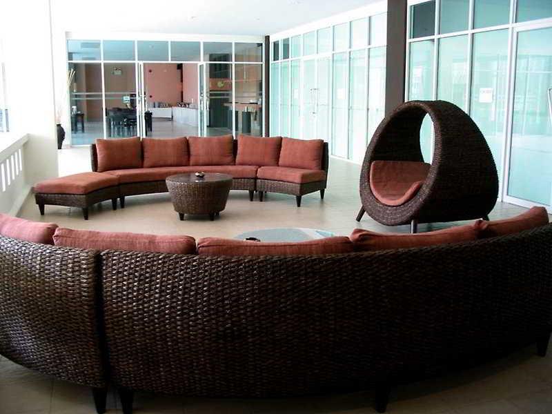 Vista Exterior Crown Pattaya Beach Hotel