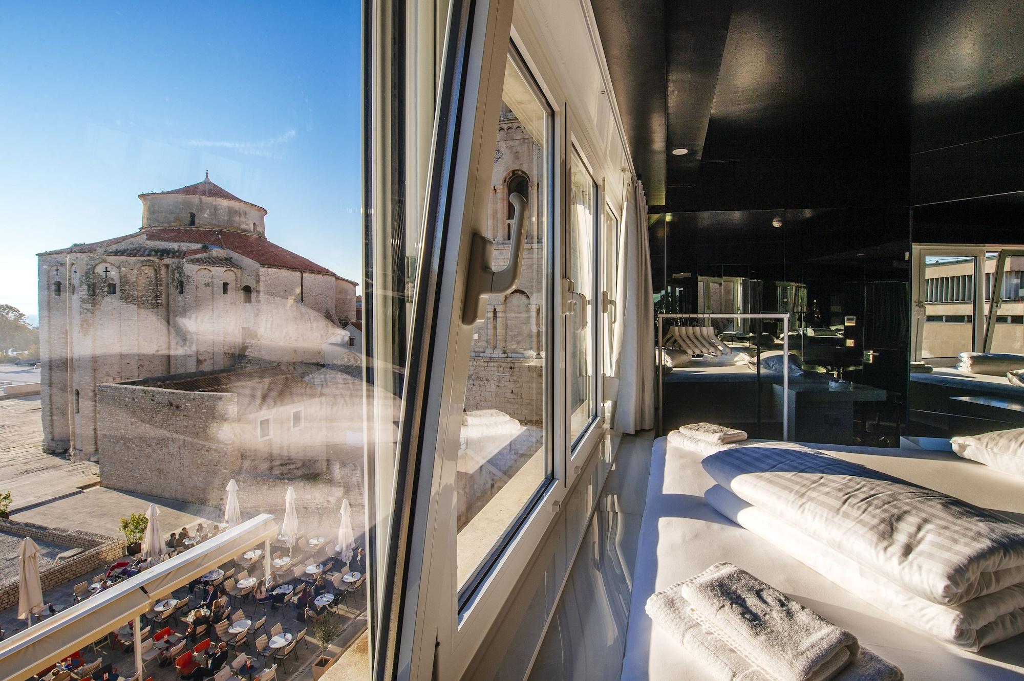 Varios Boutique Hostel Forum