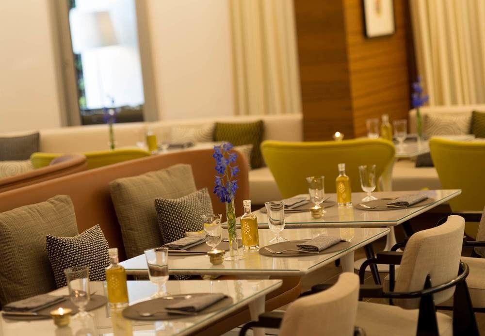 Hotel Renaissance Paris Republique Hotel