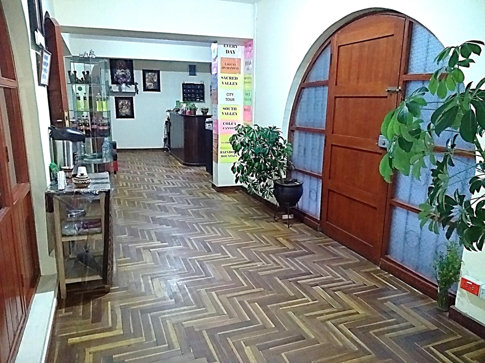 Vista Lobby Hostal Tayta Wasi