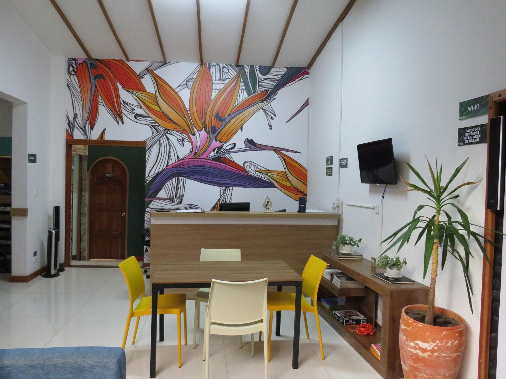 Vista Lobby ALBORE HOSTAL
