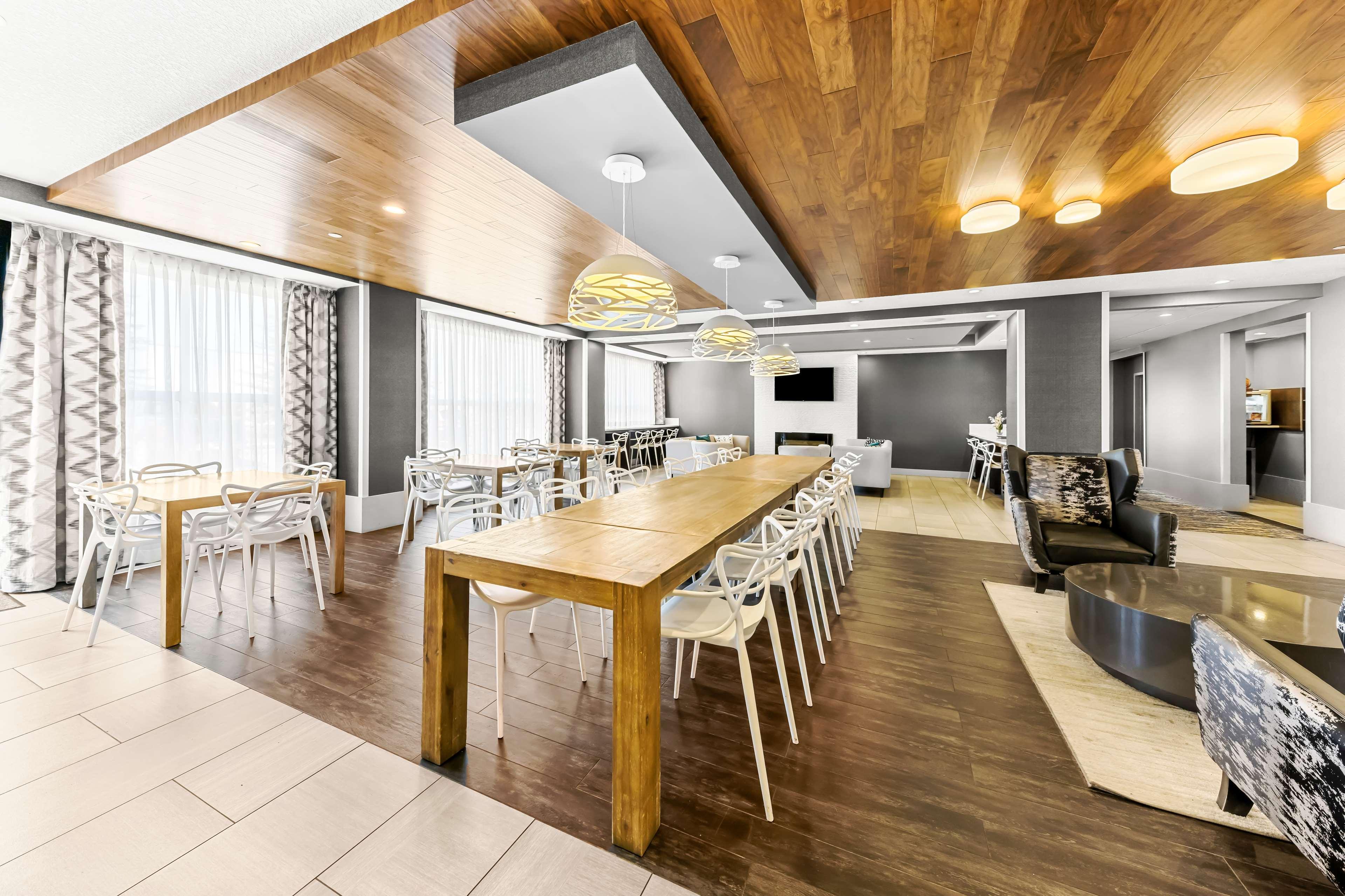 Restaurant Best Western Plus Airdrie Gateway