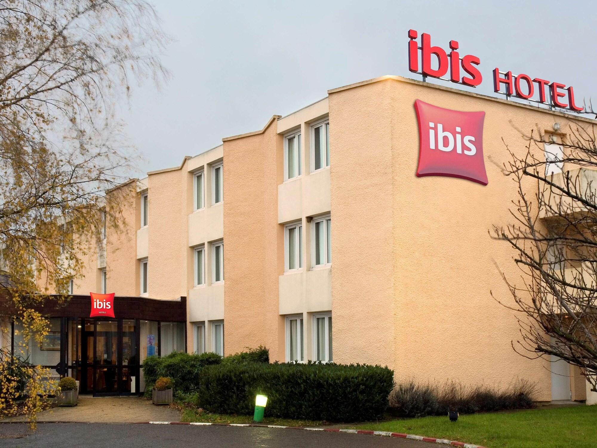 Varios ibis Rambouillet