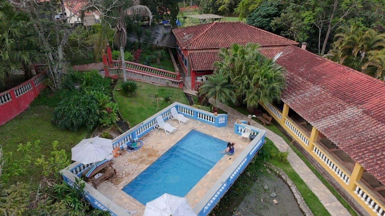 Vista Exterior Espaço e Pousada Krisalys