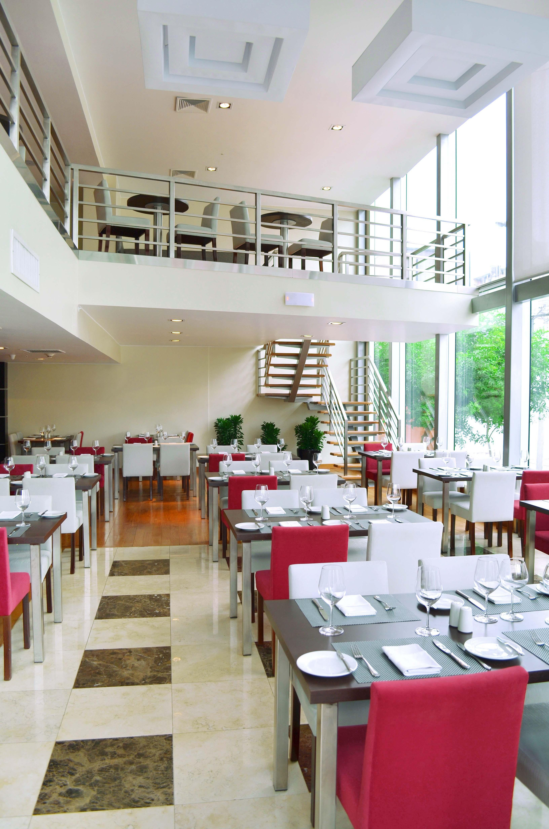 Vista Lobby Sol de Oro Hotel & Suites