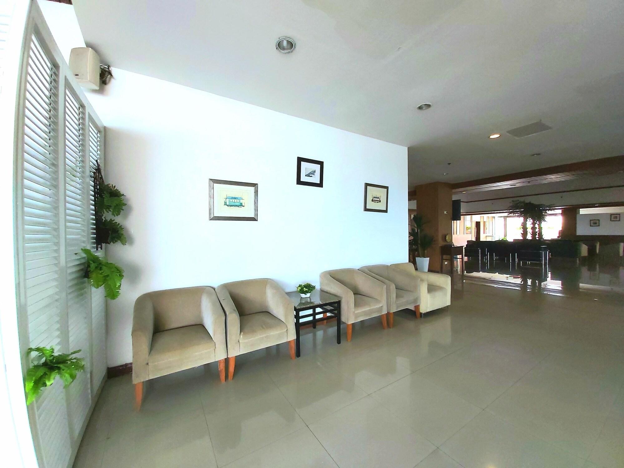 Vista Lobby Ampo Residence