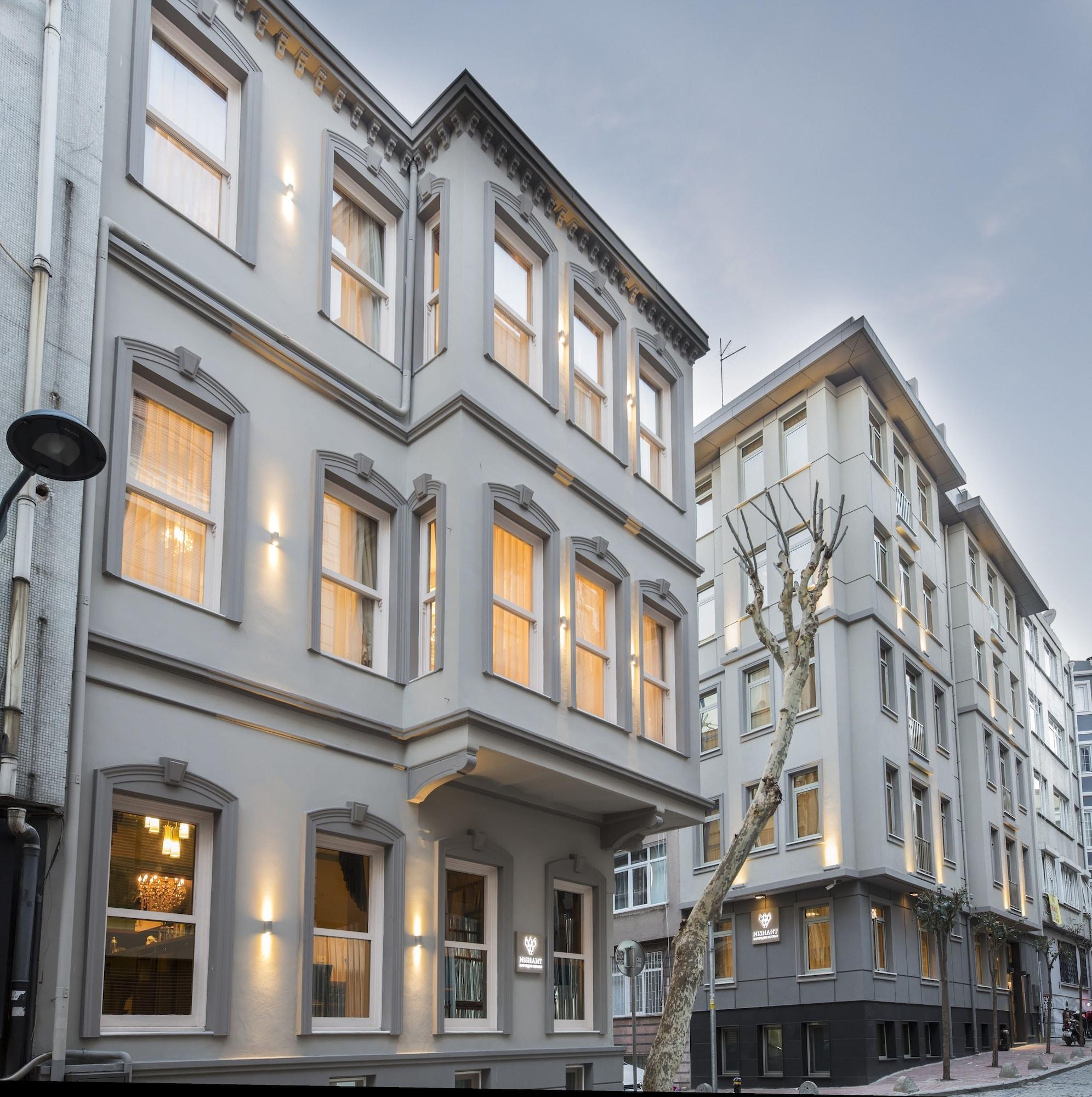 Varios Nishant Boutique Hotels