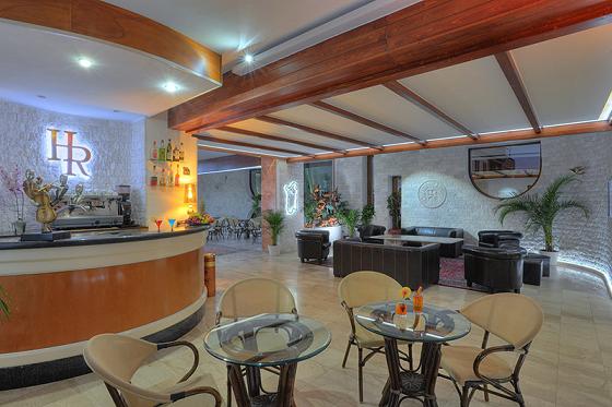 Varios Hotel Royal