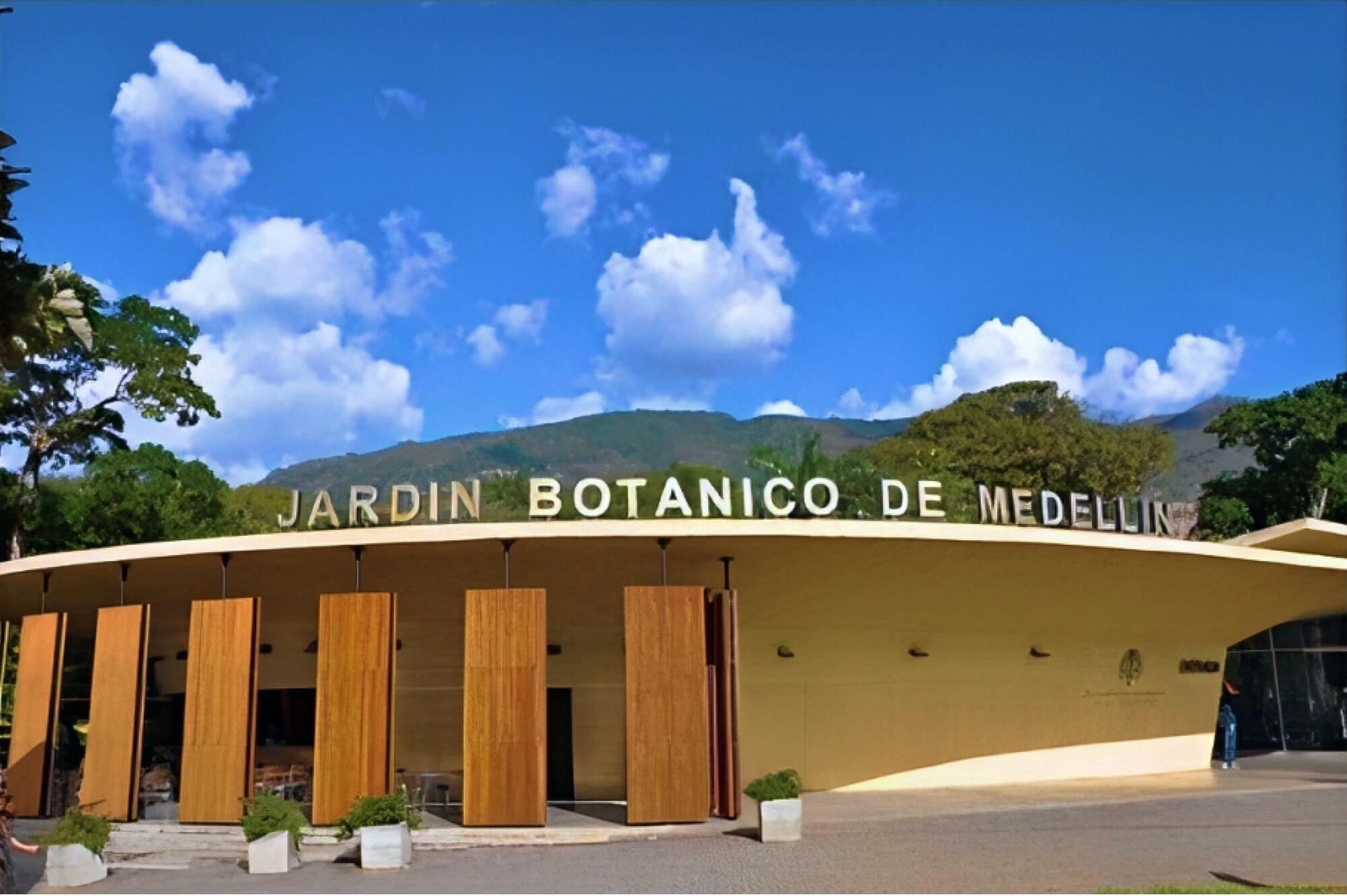 Varios Hotel La Casona Laureles Medellin