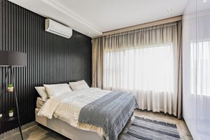 Alquiler Vacacional - Chic 3-bedroom apartment with WiFi, AC in fabulous Sandton