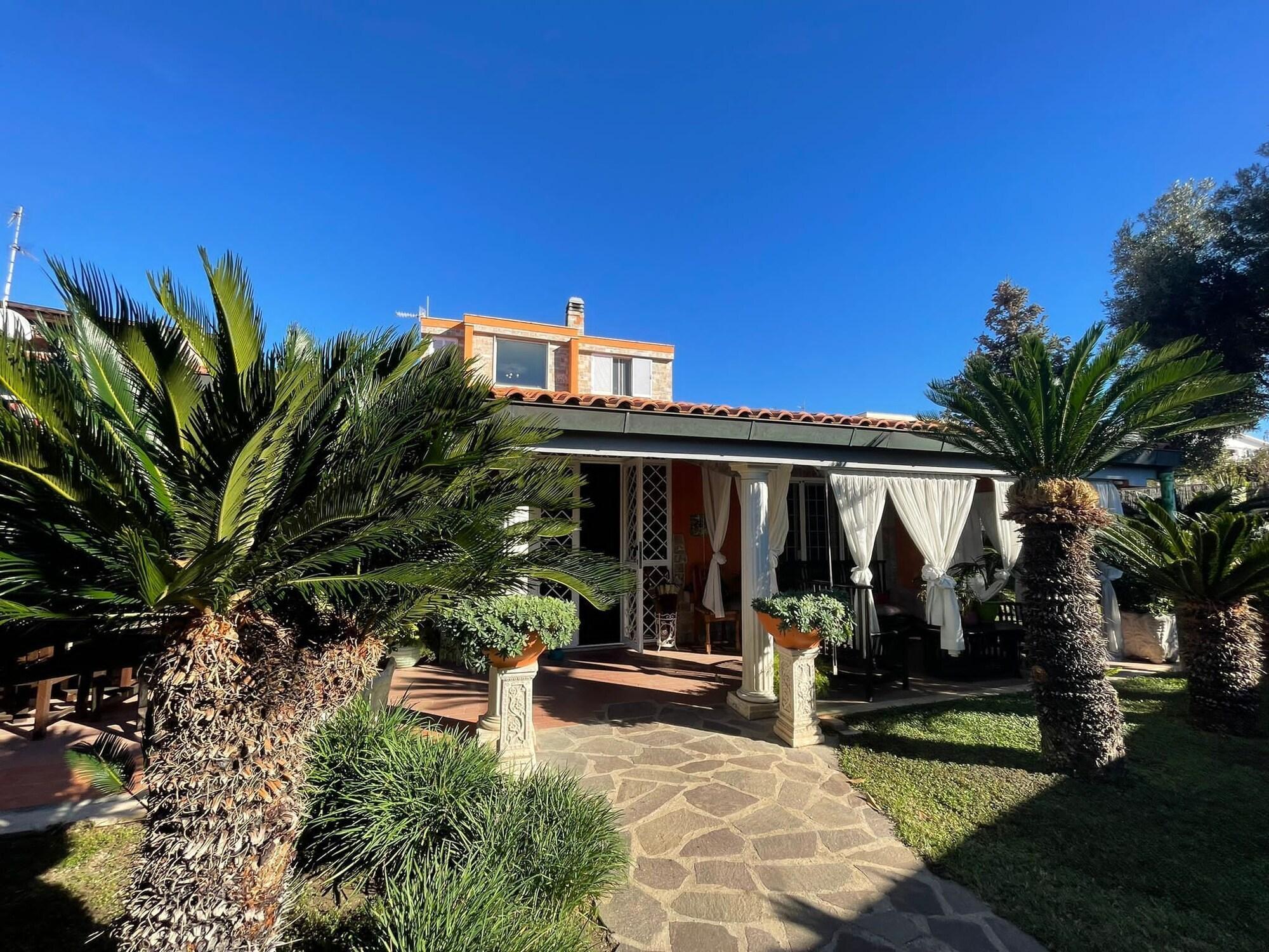 Vista Exterior Villa Chiara