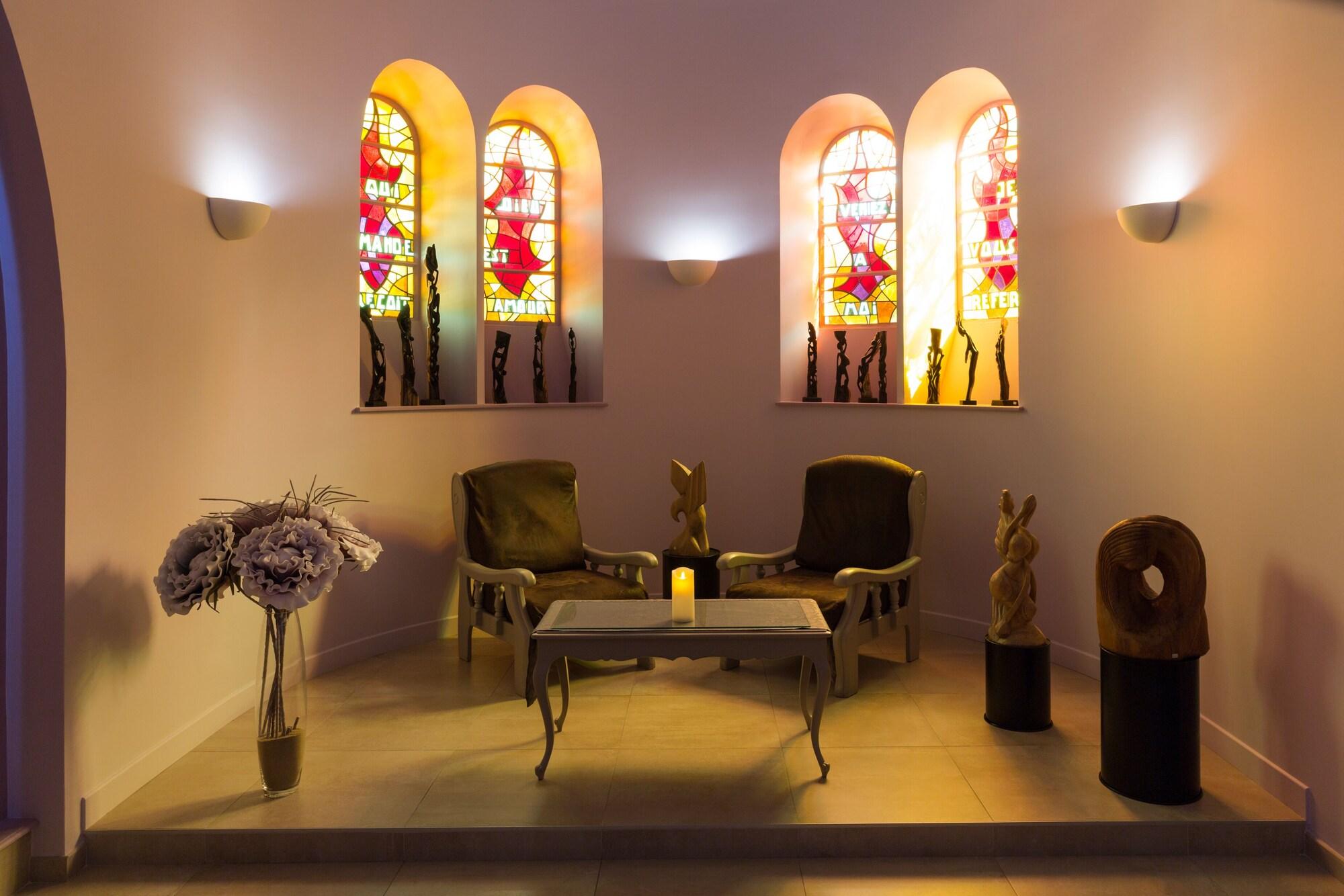 Vista Lobby Le Haut des Lys