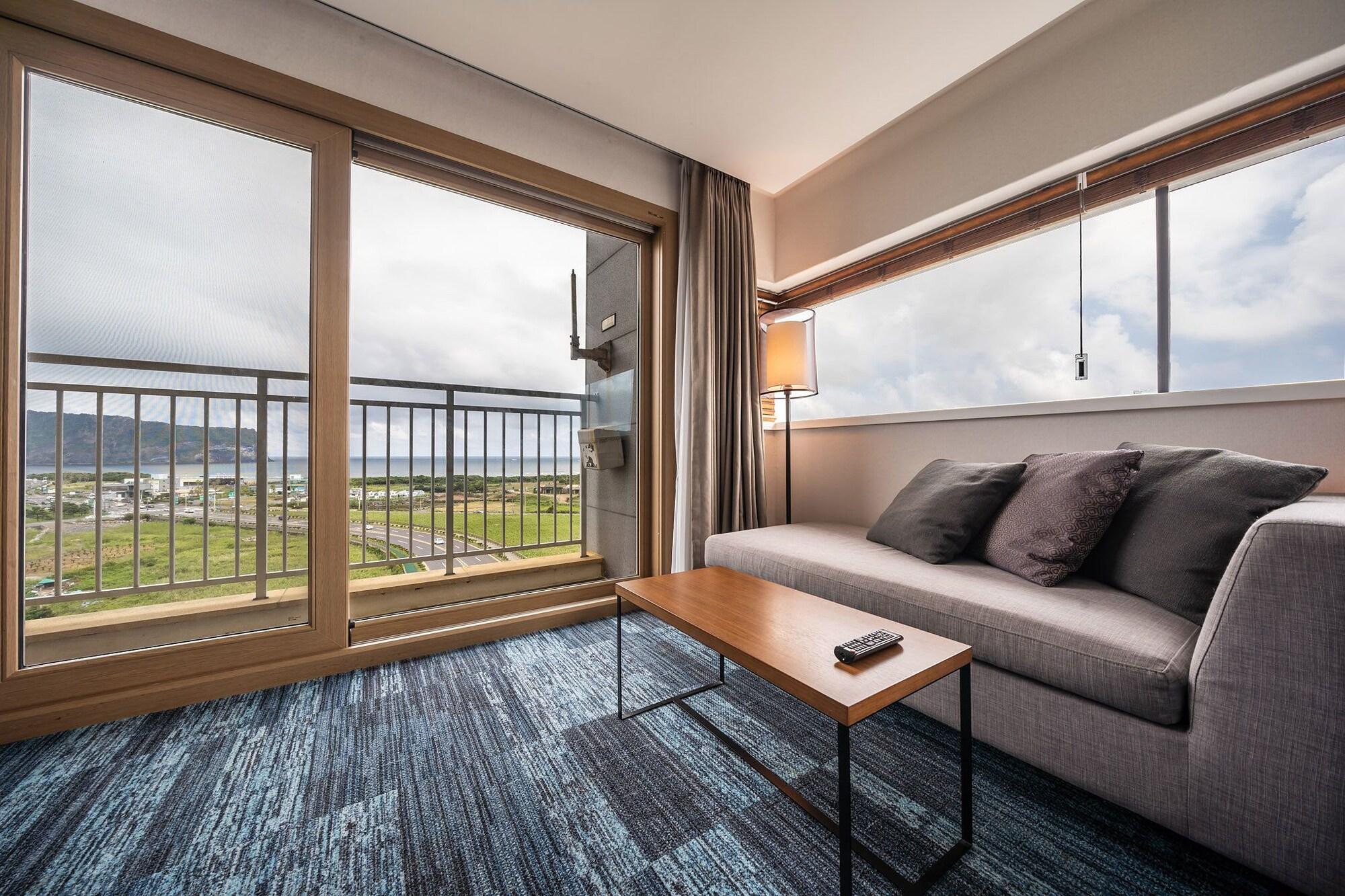 Playa Golden Tulip Jeju Seongsan Hotel