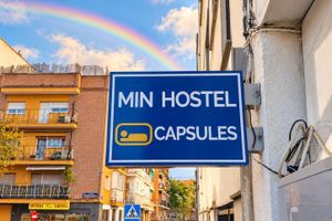 Alojamiento - MIN HOSTEL CAPSULES