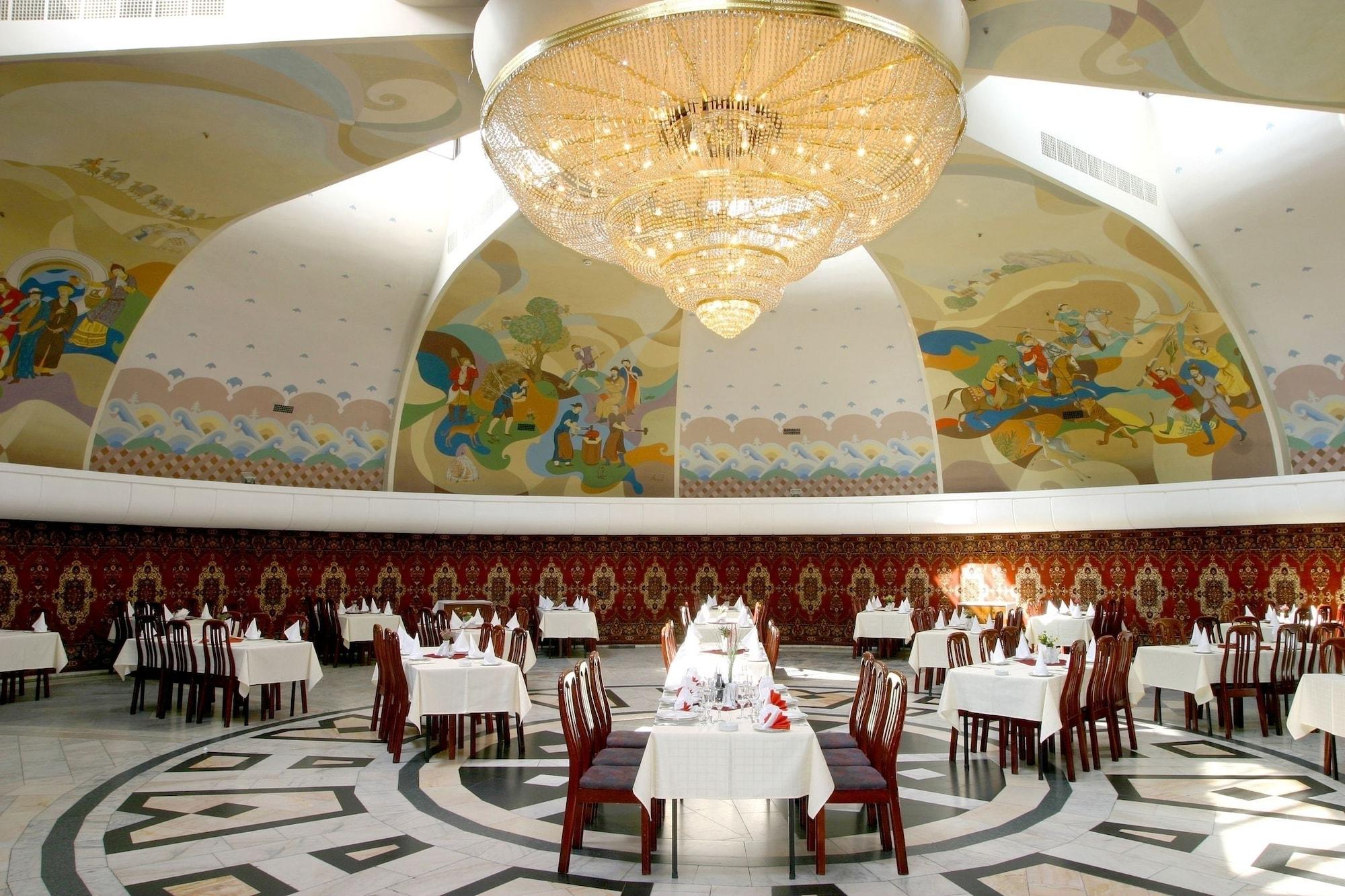 Bar/Salón Hotel Otrar
