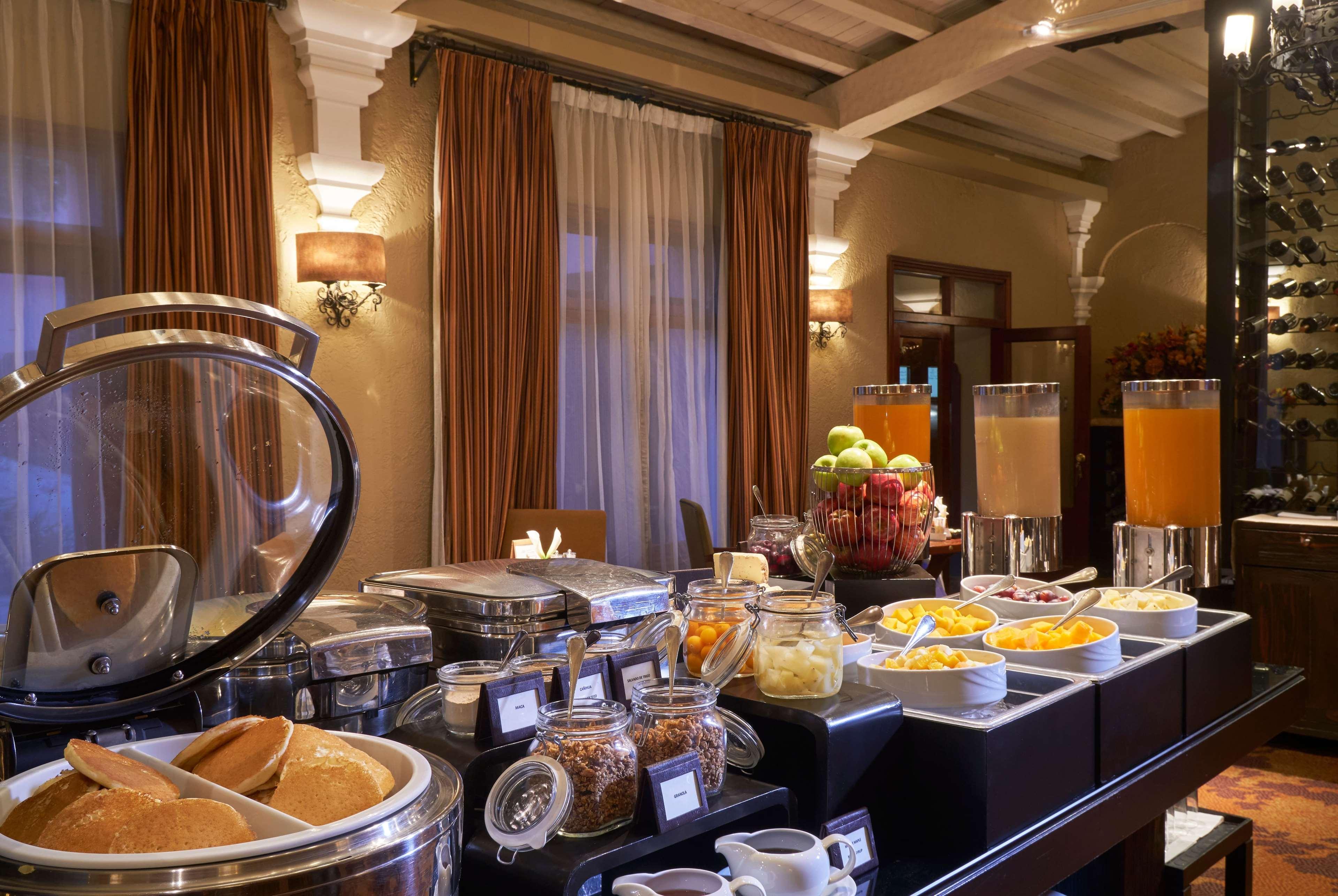 Restaurant Wyndham Costa del Sol Arequipa