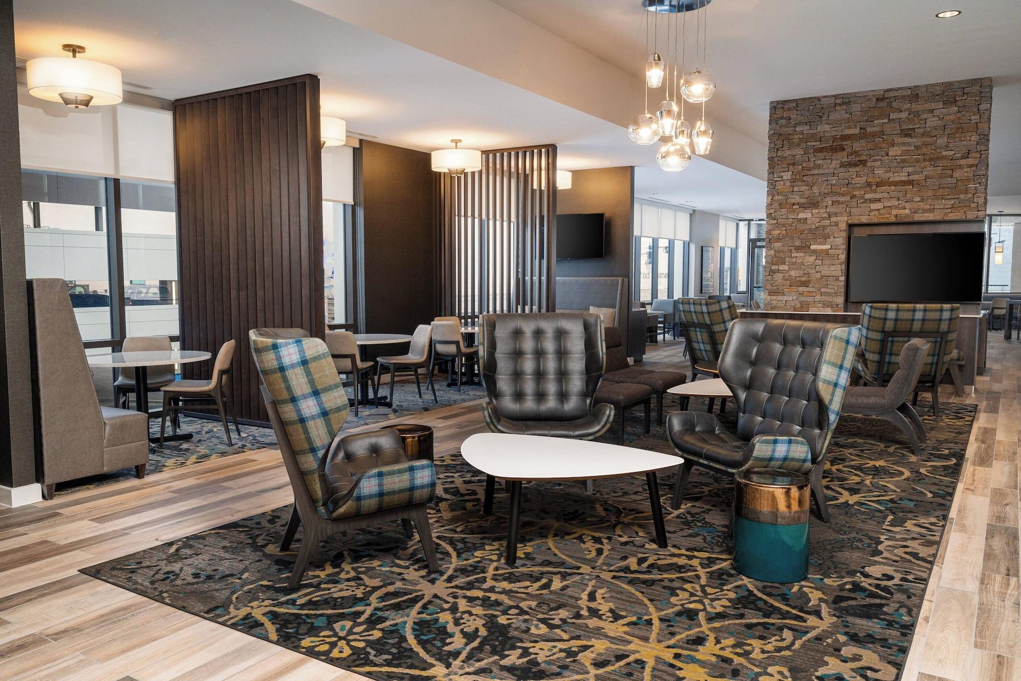 Vista Lobby Residence Inn by Marriott Grand Rapids Downtown