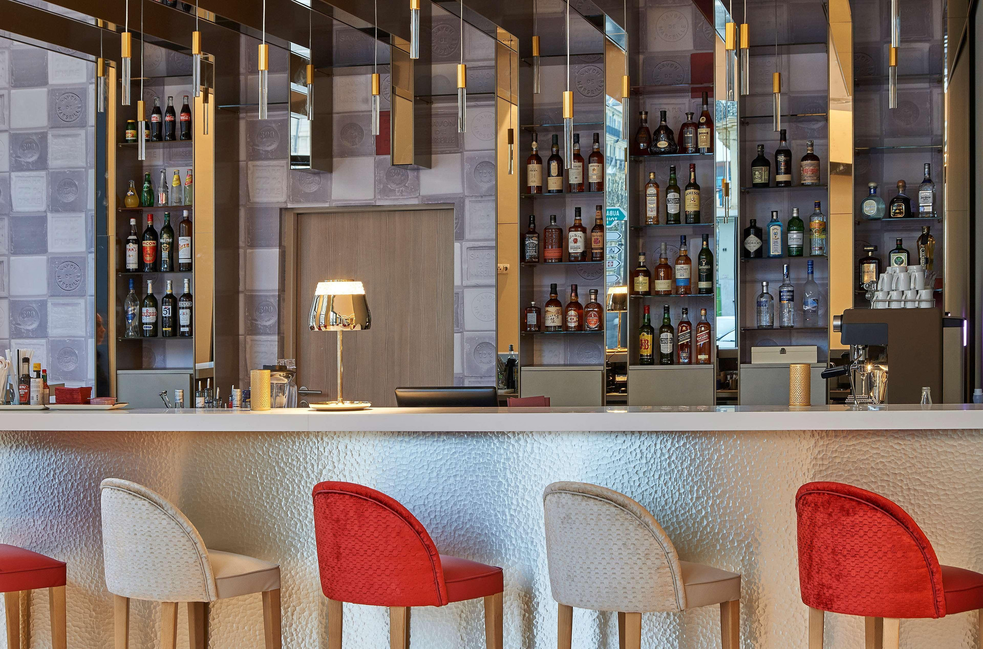 Bar/Salón NH Collection Marseille