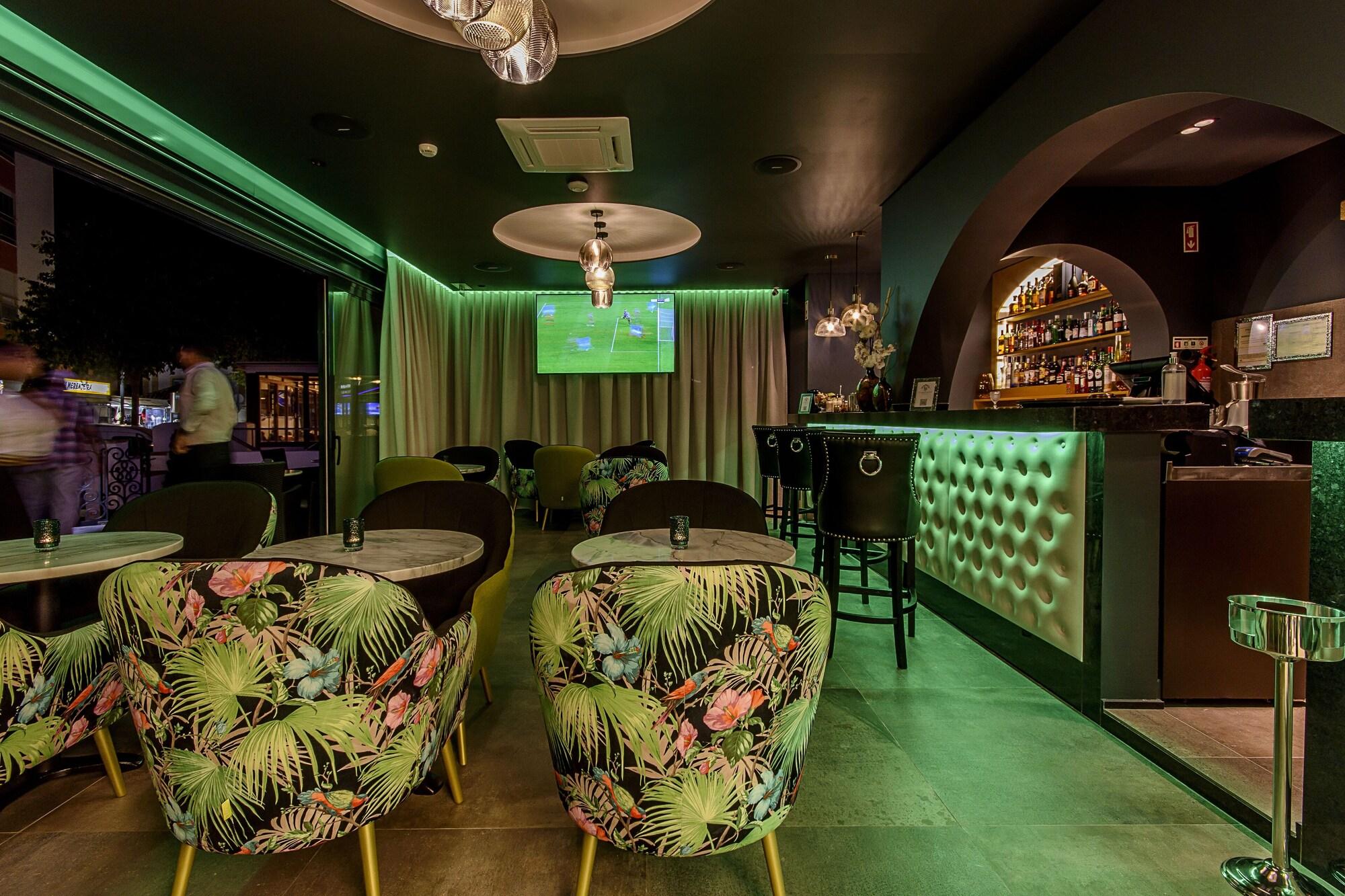 Bar/Salón Villa Mariazinha Charming Hotel