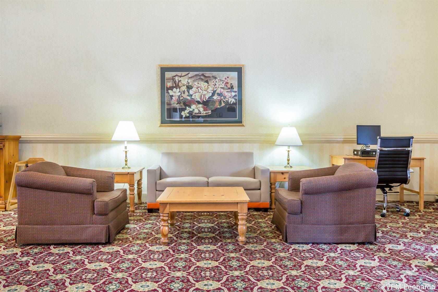 Vista Exterior Quality Inn Atlanta Northeast I-85