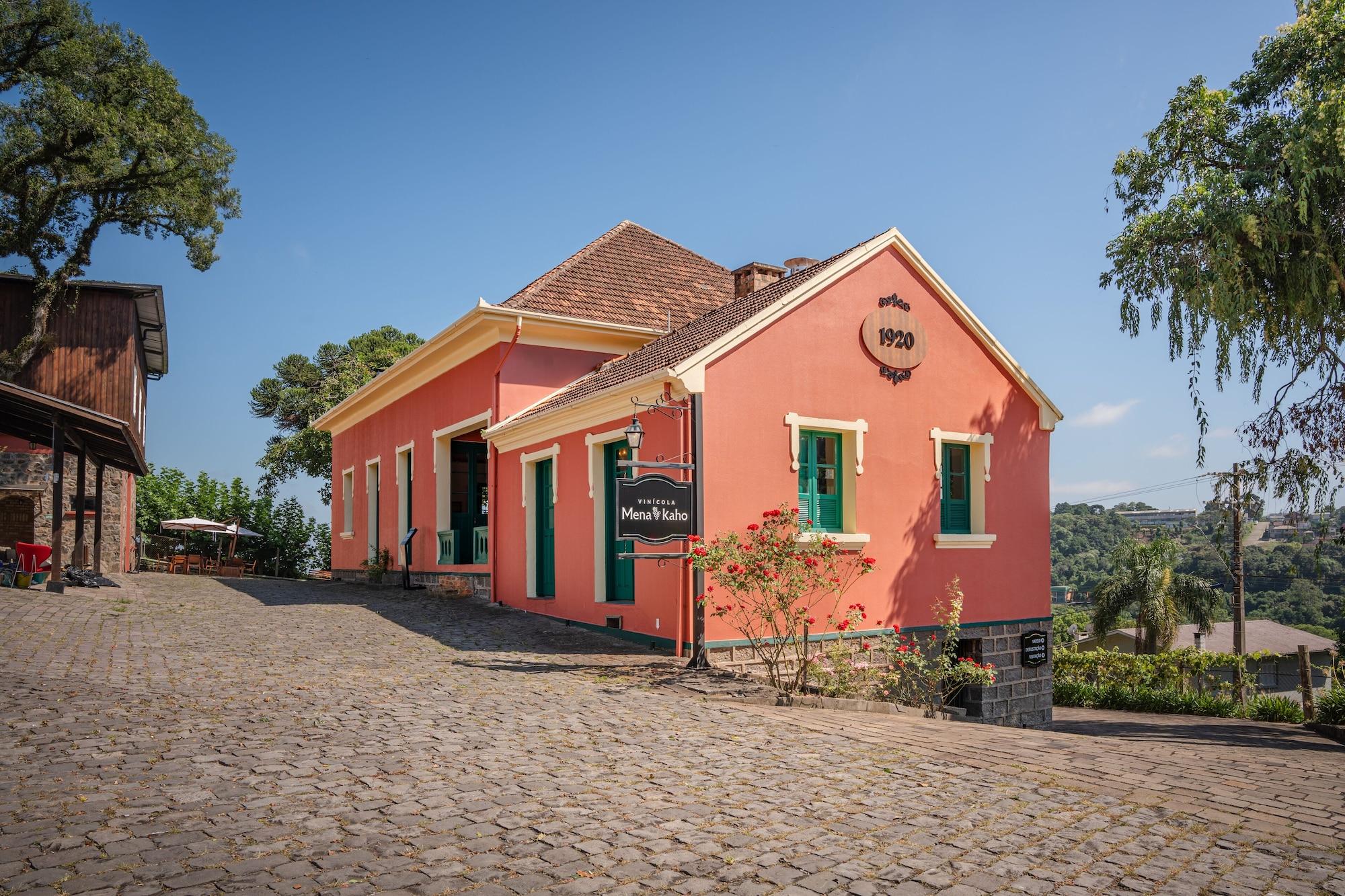 Comodidades del Alojamiento Casa de Pedra Mena Kaho