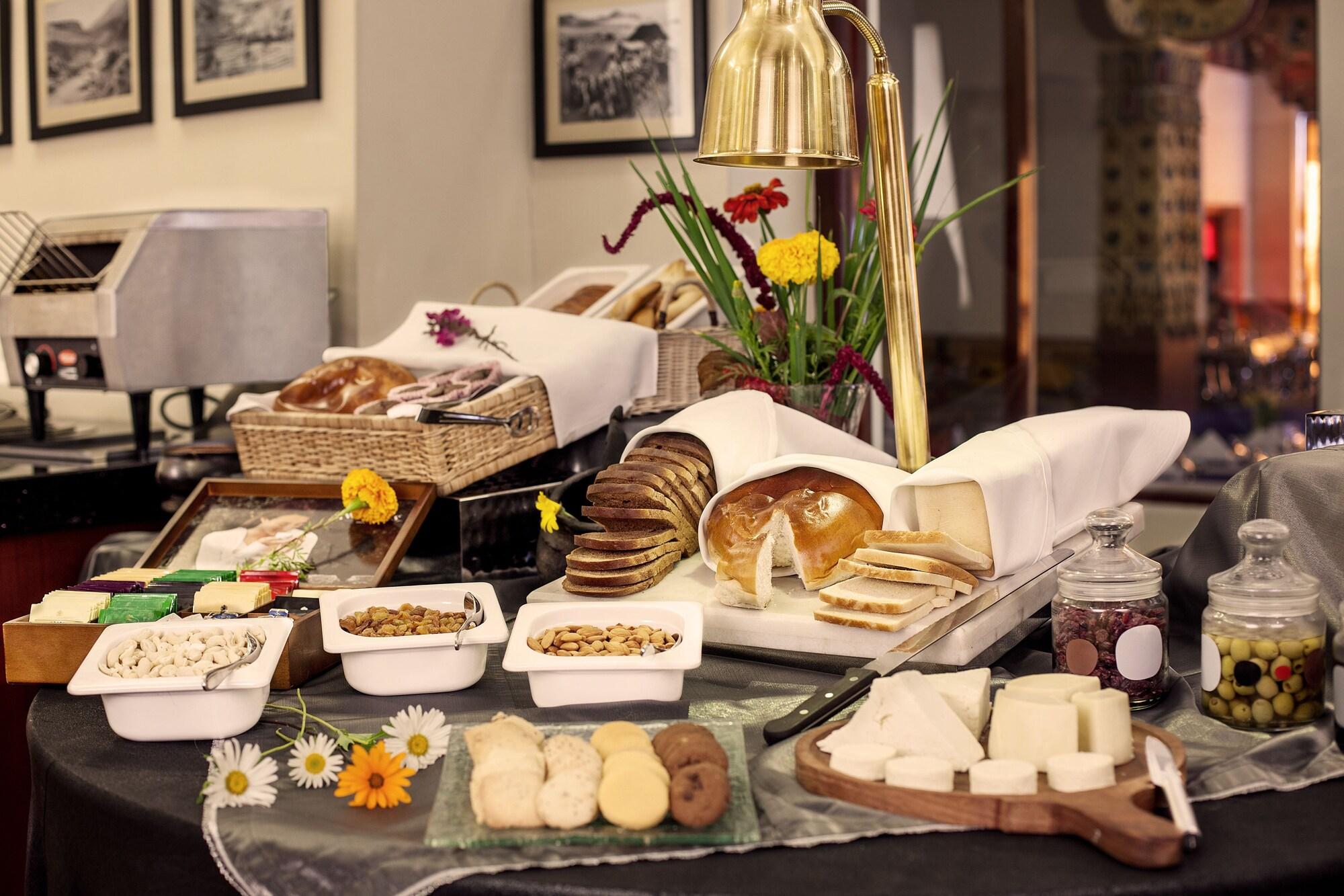 Restaurant The Grand Dragon Ladakh