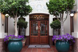 Alojamiento - Oliver's Restaurant & Lodge