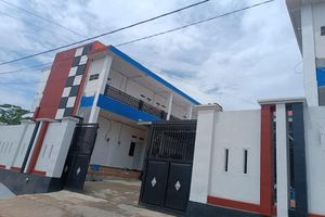 Alojamiento - OYO 93774 Khaira Kos Dan PenginapanNearYani Heahlerr