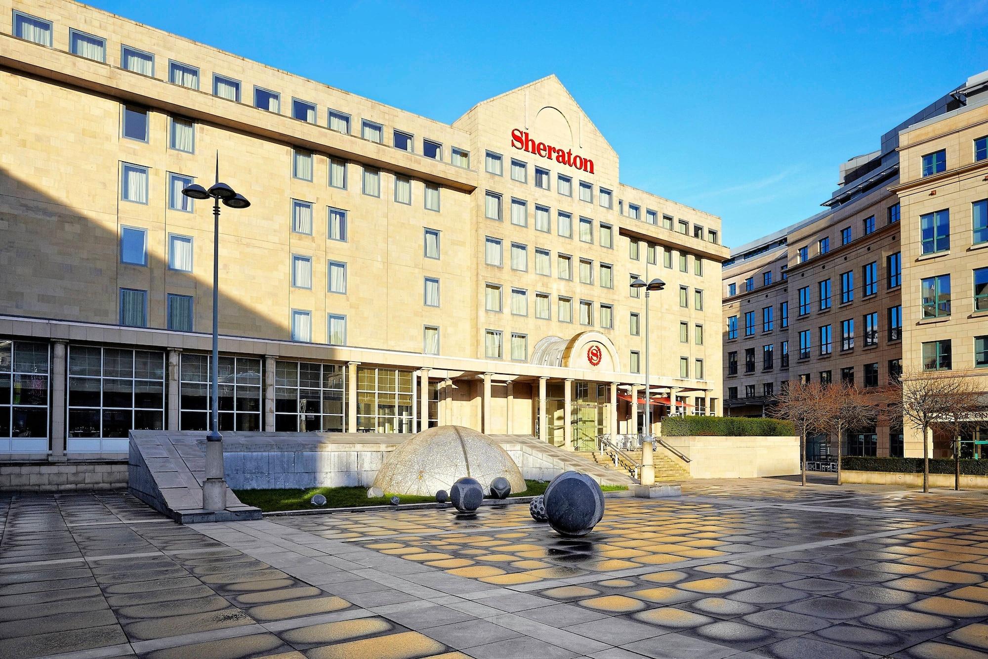 Vista Exterior Sheraton Grand Hotel & Spa, Edinburgh