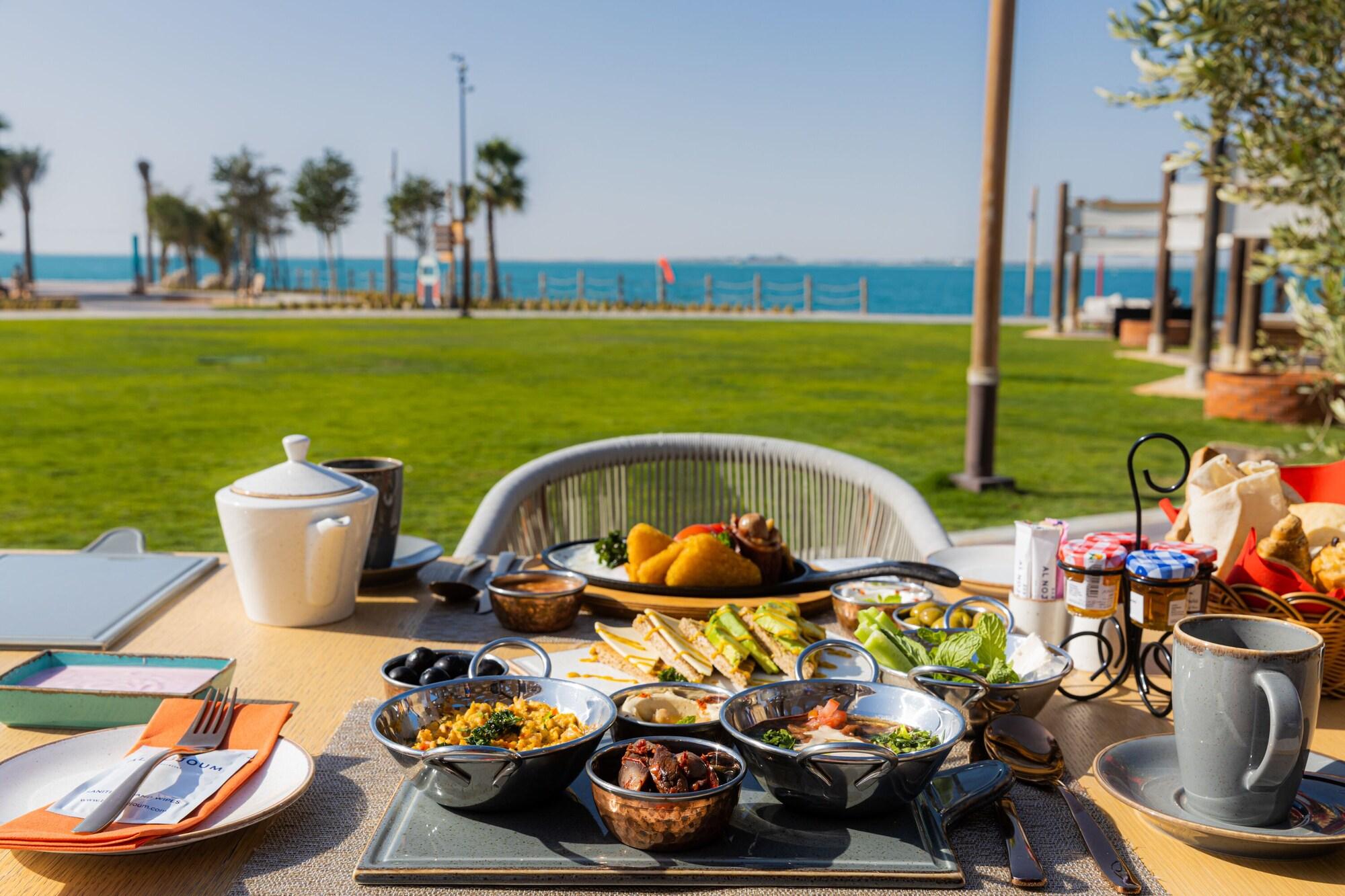 Restaurant Bab Al Nojoum Hudayriyat Camp