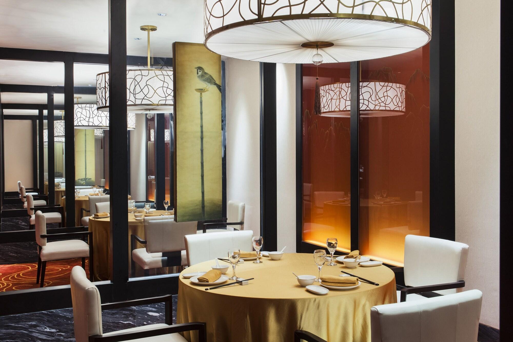 Restaurant Holiday Inn Panjin Aqua City by IHG