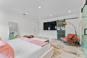 Alquiler Vacacional - Villa Bianco ☀️Spacious Luxury 5 bed 4 bath ☀️New Pool & BBQ ☀️Aventura Mall