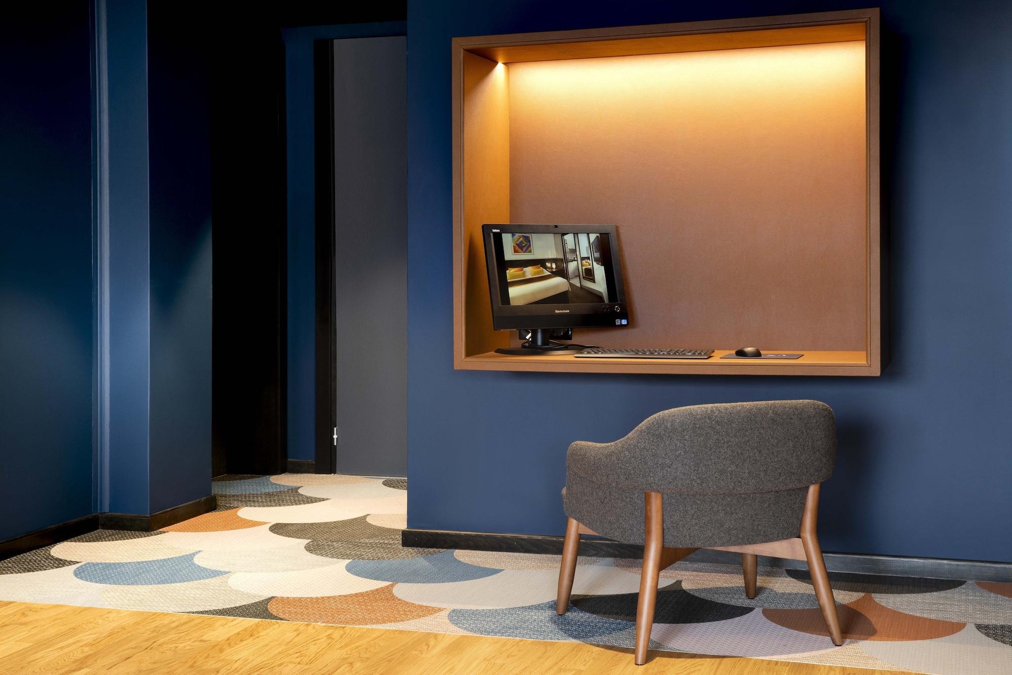 Vista Lobby Hôtel Le Bugatti