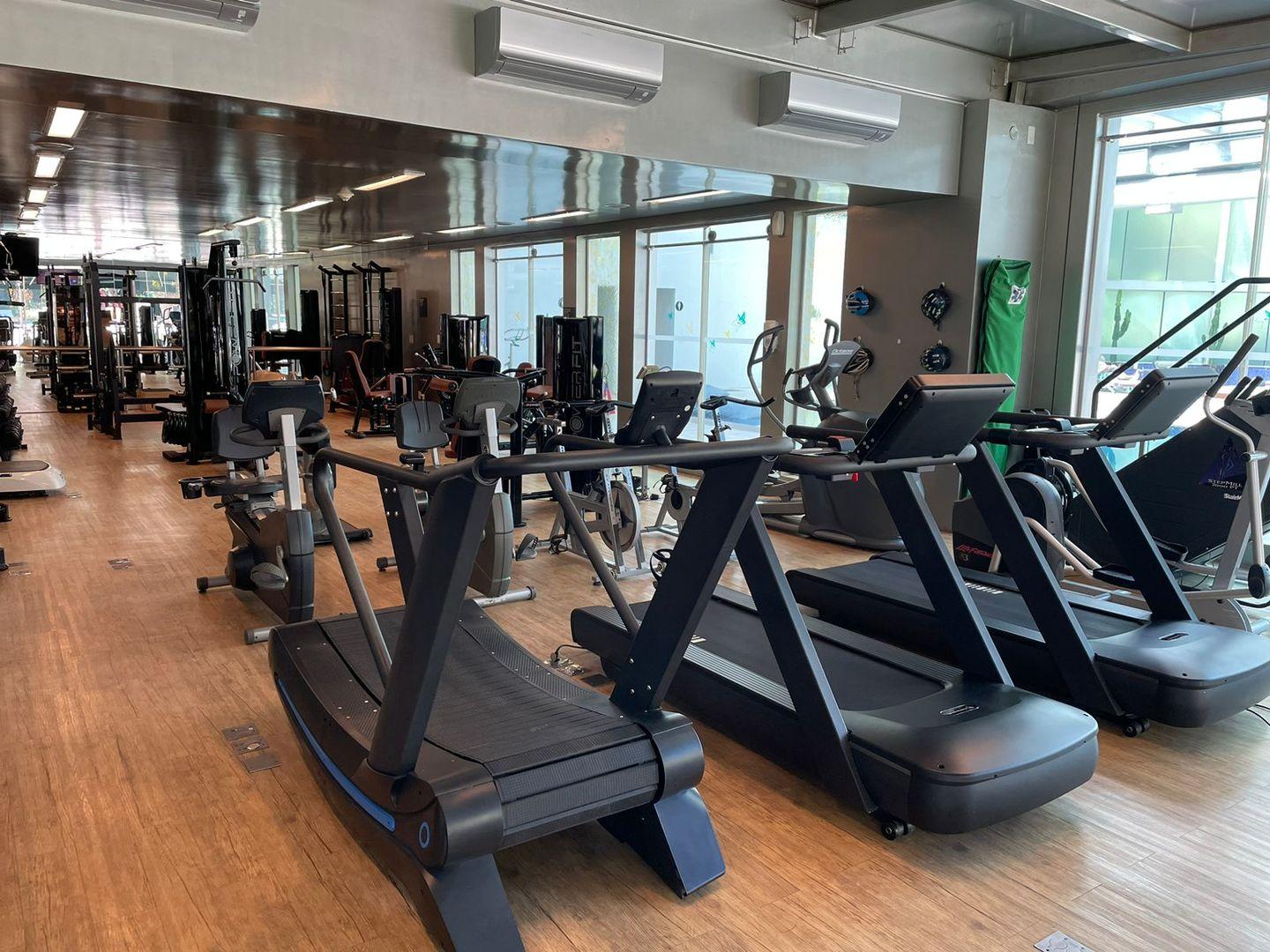 Gimnasio Unique Garden
