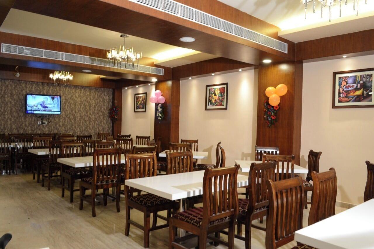 Vista Lobby Hotel Eden roc