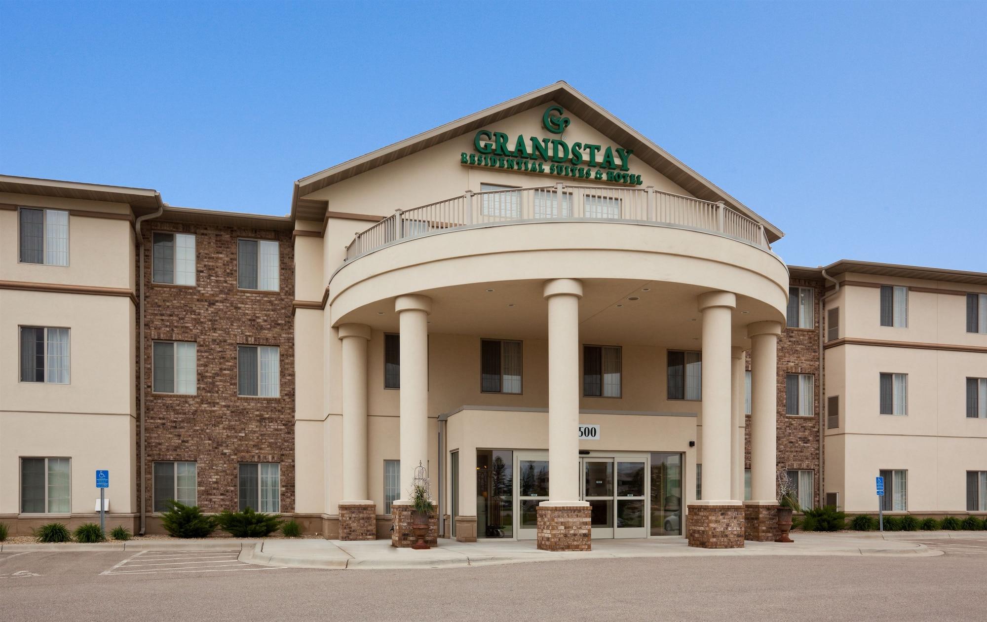 Vista Exterior GrandStay Residential Suites Hotel